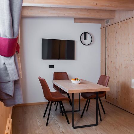 Chalet Al Tabia Bormio Exteriör bild